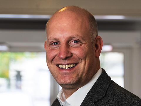 Jan Wiese von F&F Versicherungsmakler GmbH
